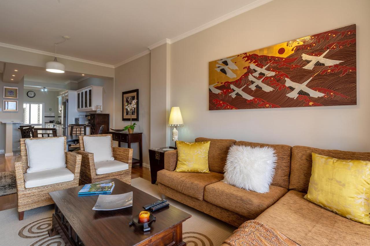 Stylish Apartment With Balcony And Amazing Views Over Funchal And The Sea المظهر الخارجي الصورة